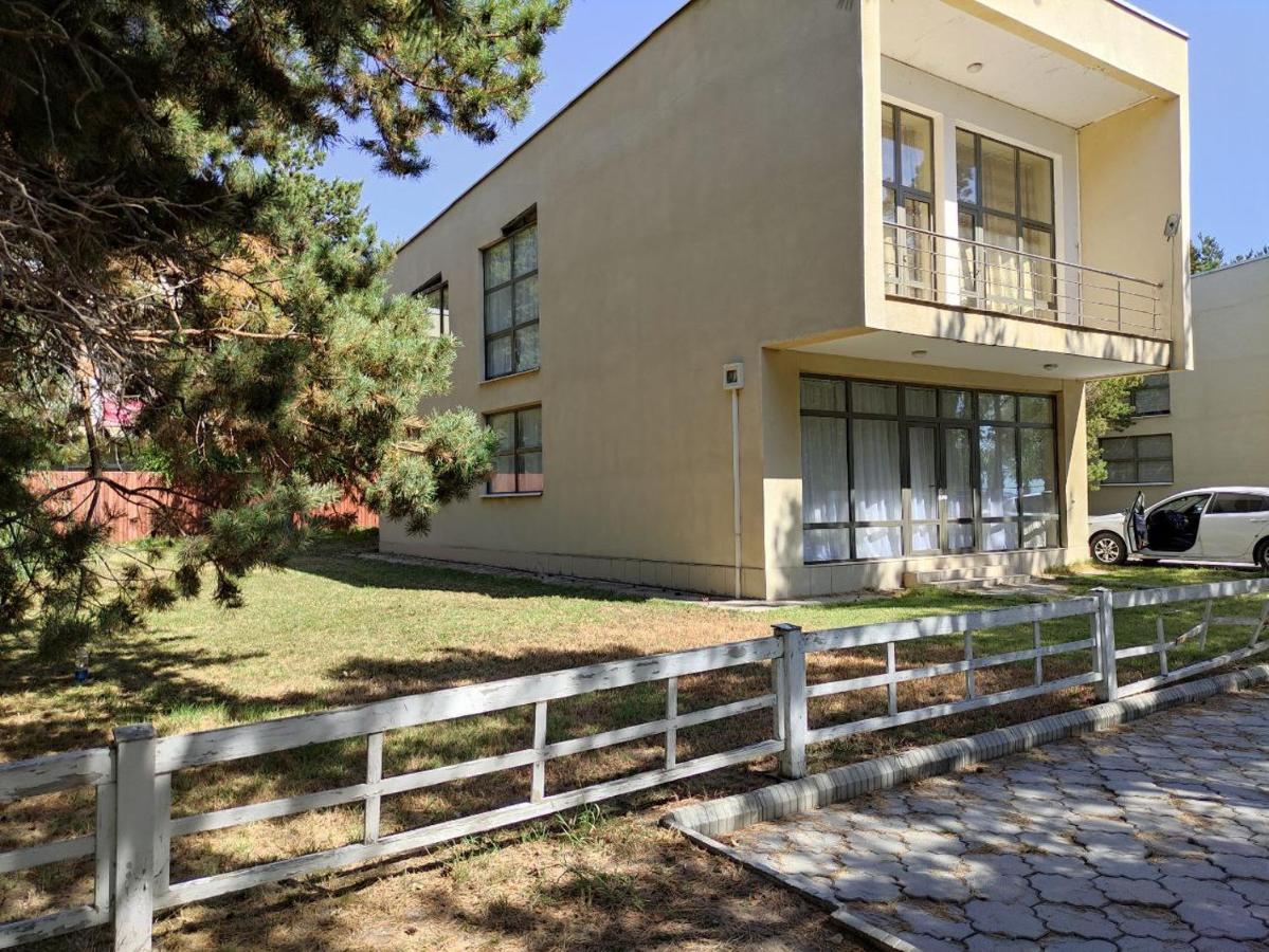 Вилла В Пансионате Витязь Villa Chok-Tal Eksteriør bilde