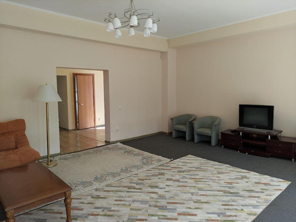 Вилла В Пансионате Витязь Villa Chok-Tal Eksteriør bilde